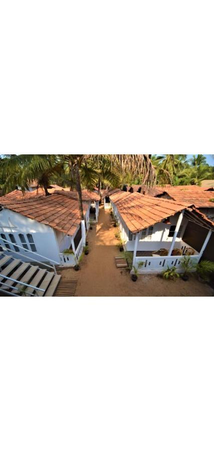 Baywatch Beach Resort Patnem Canacona Ngoại thất bức ảnh