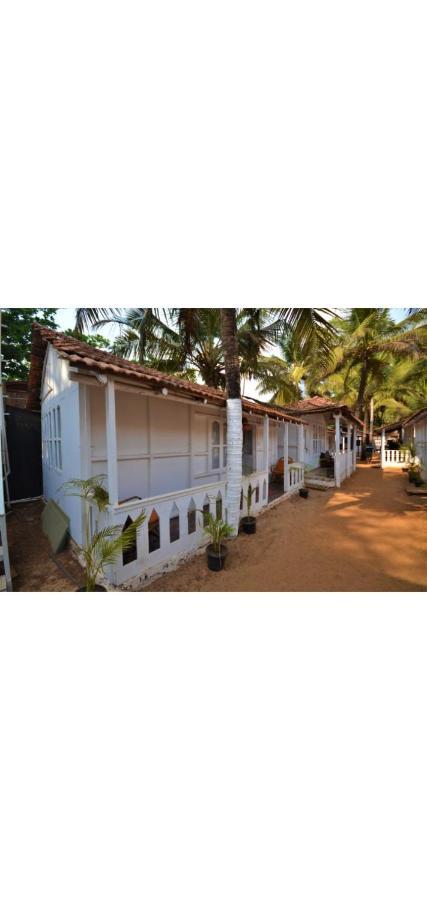 Baywatch Beach Resort Patnem Canacona Ngoại thất bức ảnh