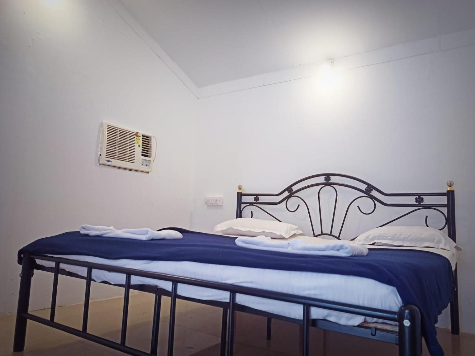 Baywatch Beach Resort Patnem Canacona Ngoại thất bức ảnh